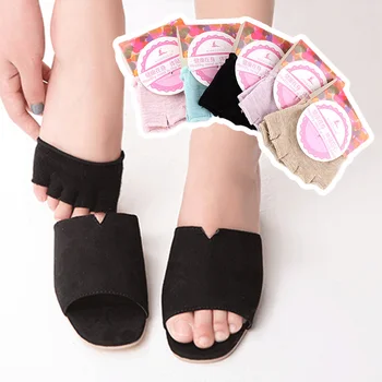1 Çift Ön Ayak Pedleri kadın Yaz İnce Anti Aşınma Yüksek Topuk Pedleri Kaymaz Yarım Palmiye Beş Parmak Çorap Görünmez Bölünmüş Ayak Çorap