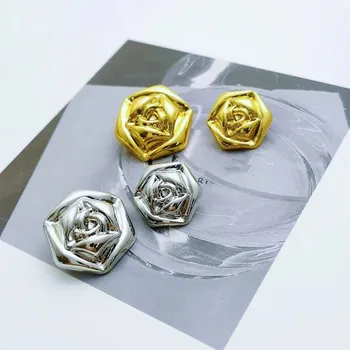10 adet 23mm Altın Gümüş Metal Gül Çiçek Düğmeleri Kadın Giyim Dekorasyon Düğmesi Dikiş Kazak Mont Ceket Gömlek Aksesuarı