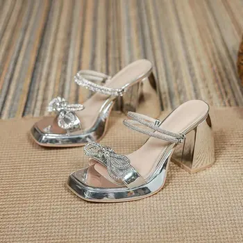 2023 Yaz Yeni Kelebek düğüm Yüksek topuklu Tek satır Sandalet Women'srhinestone Yay İki Aşınma Slip-on Kalın Sandalet