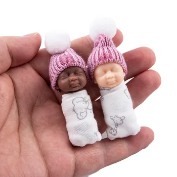 7 cm Yeni Simülasyon Reçine Yeniden Doğmuş Bebek Sevimli Mini Parmak Bebek Çocuk Kız Oyun Evi Oyuncaklar Çocuk Doğum Günü Hediyeleri