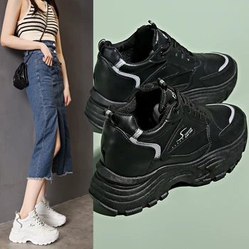 Ayakkabı Kadın Ayakkabı Kalın Tabanlı Küçük beyaz ayakkabı Lace Up Kadın Platformu Sneakers spor salonu ayakkabısı Rahat kadın ayakkabısı