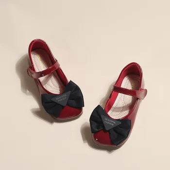 Büyük Kızlar Ayakkabı Çocuk Moda Düğün İlmek Mary Jane Patent Deri Prenses Ayakkabı Parti kaymaz Tek Ayakkabı Kanca ve döngü