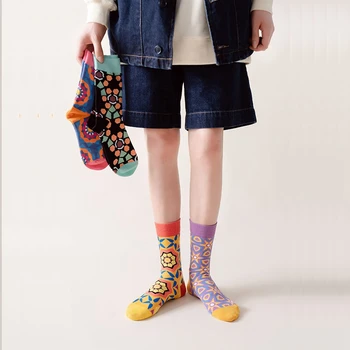 Hip-Hop Trend Renkli Kadın Çorap Roman Geometrik Florets Kişilik Çorap Yüksek Kaliteli Rahat Nefes Kız Çorap