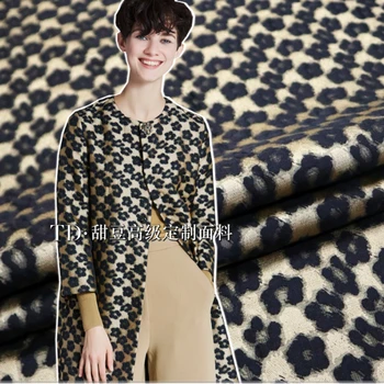 Ipliği boyalı Brokar Jakarlı Kumaş Çiçek Elbise Blazer Trençkot Giyim Avrupa Marka Moda Tasarım Dikiş Toptan Kumaş