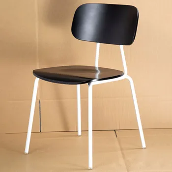 Istiflenebilir Çağdaş yemek sandalyeleri Yatak Odası Su Geçirmez Tek İskandinav yemek sandalyeleri Plastik İstiflenebilir Sillas Comedor Mobilya