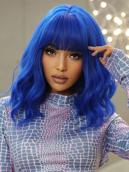 Mavi Cosplay Peruk Kısa Kıvırcık Dalga Saç kahküllü peruk Kadınlar için Noel Partisi Renkli Peruk İsıya Dayanıklı Vücut Dalga Saç