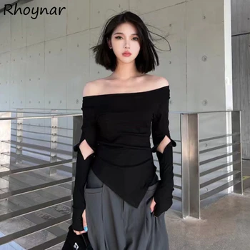 Slash Boyun İnce T-shirt Kadın Zarif Uzun kollu Saf Şık Kore Tarzı Seksi Düzensiz Tasarım Delik Streetwear Y2k Genç Basit