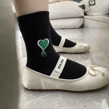 Yeni 3D İşlemeli yeşil kalpler aşk çorapları