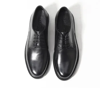 Yeni erkek Elbise deri ayakkabı Yüksek Klasik Rahat Yuvarlak Ayak Dantel-up erkek resmi ayakkabı Moda siyah Rahat Düğün Parti