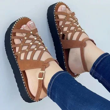 Kadın platform ayakkabılar 2023 Yeni Yaz İçi Boş Balık Rahat Sandalet Kama Topuk Çapraz Sapanlar Roma Sandalet Artı Boyutu kadın ayakkabısı